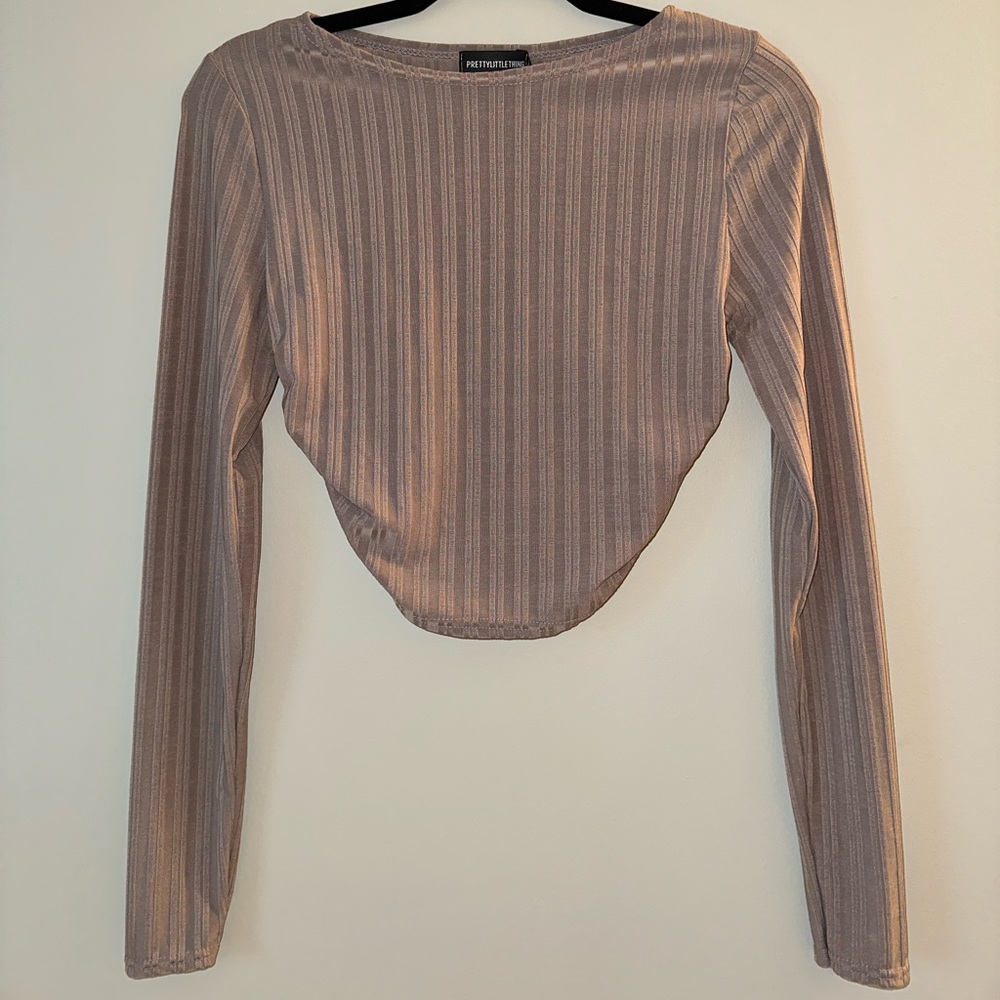 Brand New Pretty Little Thing Crop Top Long Sleeve
